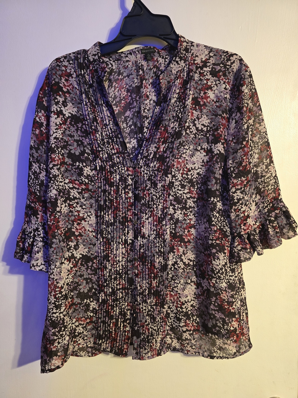 Floral Pintuck V-Neck Blouse - Purple